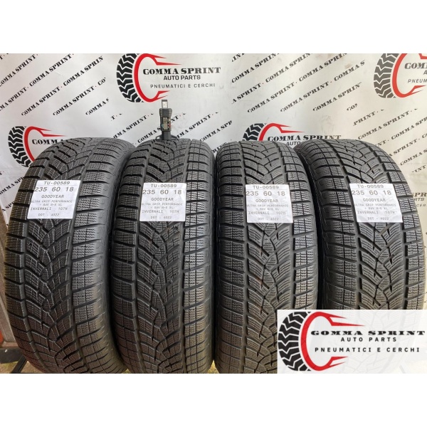 4 PNEUMATICI 235/60 R18 GOODYEAR INVERNALI