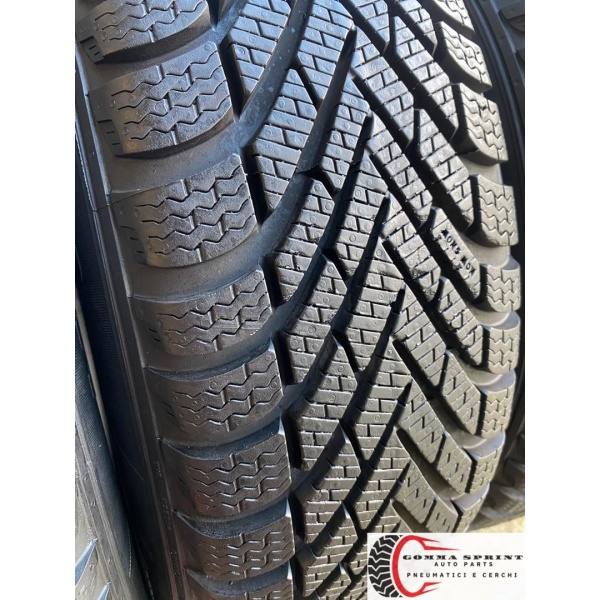 4 PNEUMATICI 185/65 R15 PIRELLI INVERNALI 95% - immagine 5
