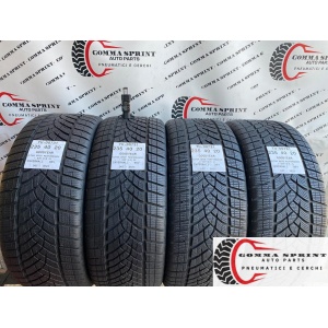 4 PNEUMATICI 235/40 R20 GOODYEAR INVERNALI 95%