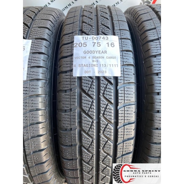 4 PNEUMATICI 205/75 R16C GOODYEAR 4 STAGIONI DEMO - immagine 2