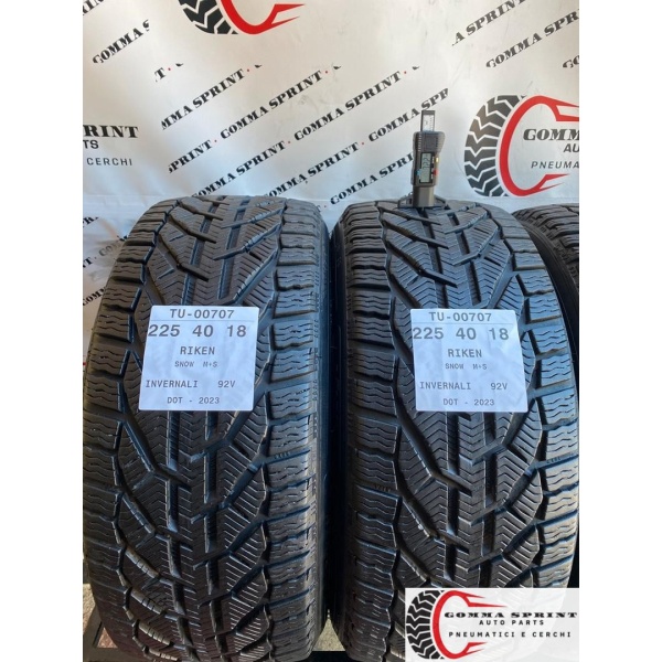 4 PNEUMATICI 225/40 R18 RIKEN INVERNALI 95% - immagine 3