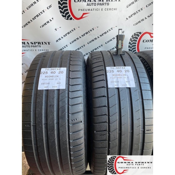4 PNEUMATICI 225/40 R20 MICHELIN ESTIVE 70% - immagine 3