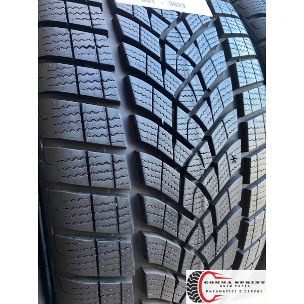 4 PNEUMATICI 235/40 R20 GOODYEAR INVERNALI KM0 - immagine 5