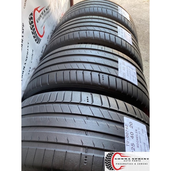 4 PNEUMATICI 225/40 R20 MICHELIN ESTIVE 70% - immagine 8