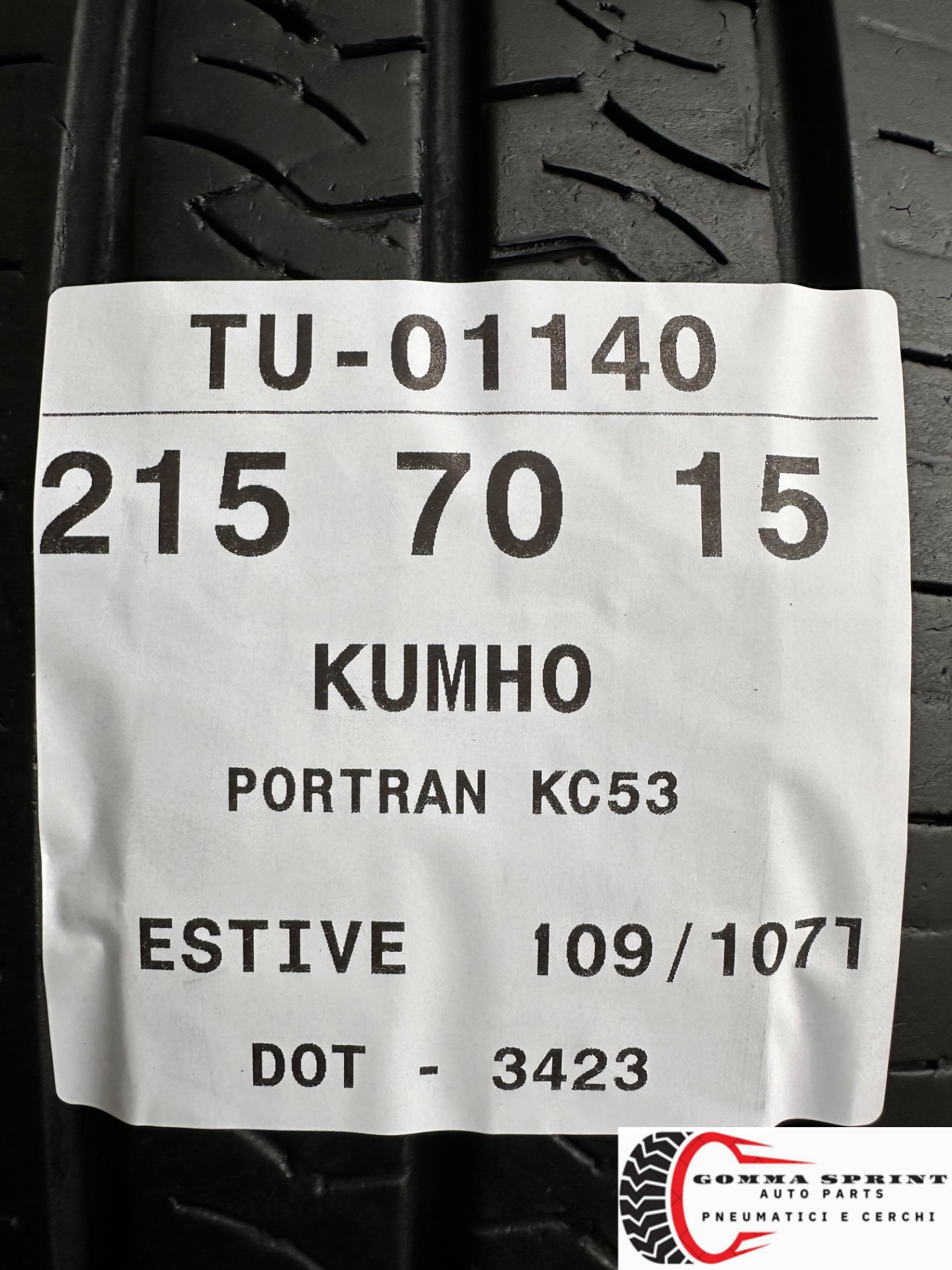 4 PNEUMATICI 215/70 R15C KUMHO ESTIVE - immagine 11