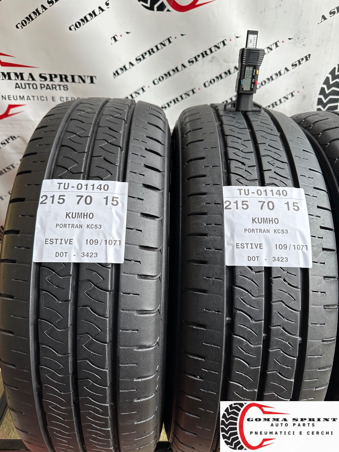 4 PNEUMATICI 215/70 R15C KUMHO ESTIVE - immagine 3