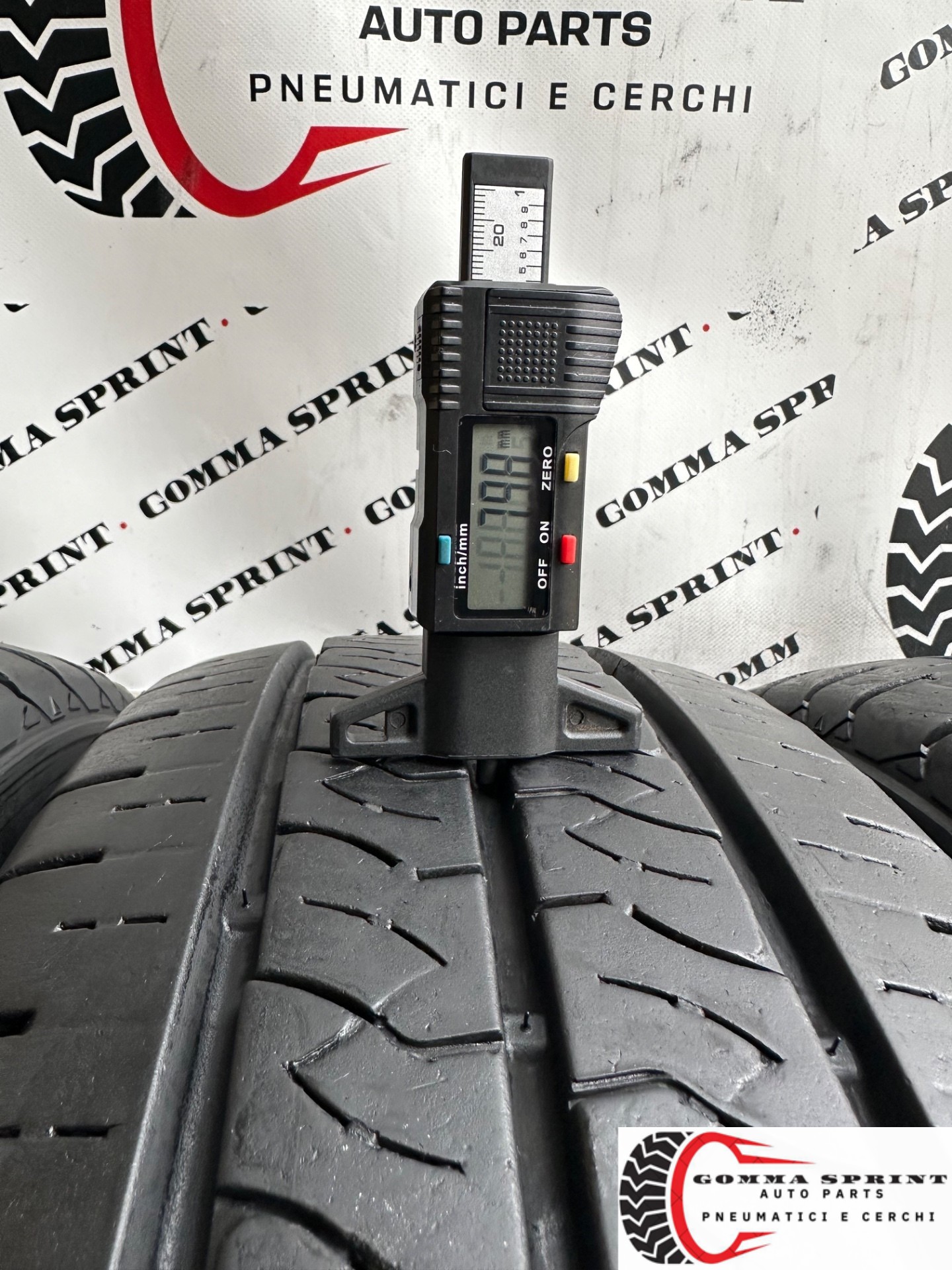 4 PNEUMATICI 215/70 R15C KUMHO ESTIVE - immagine 4