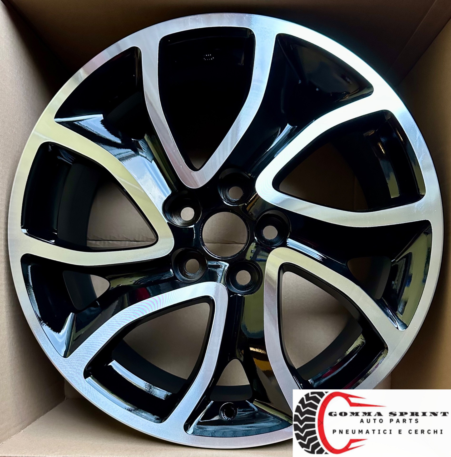 4 CERCHI IN LEGA RAGGIO 18 CITROEN MITSUBISHI NERO LUCIDO DIAMANTATO (PARI AL NUOVO) - immagine 4