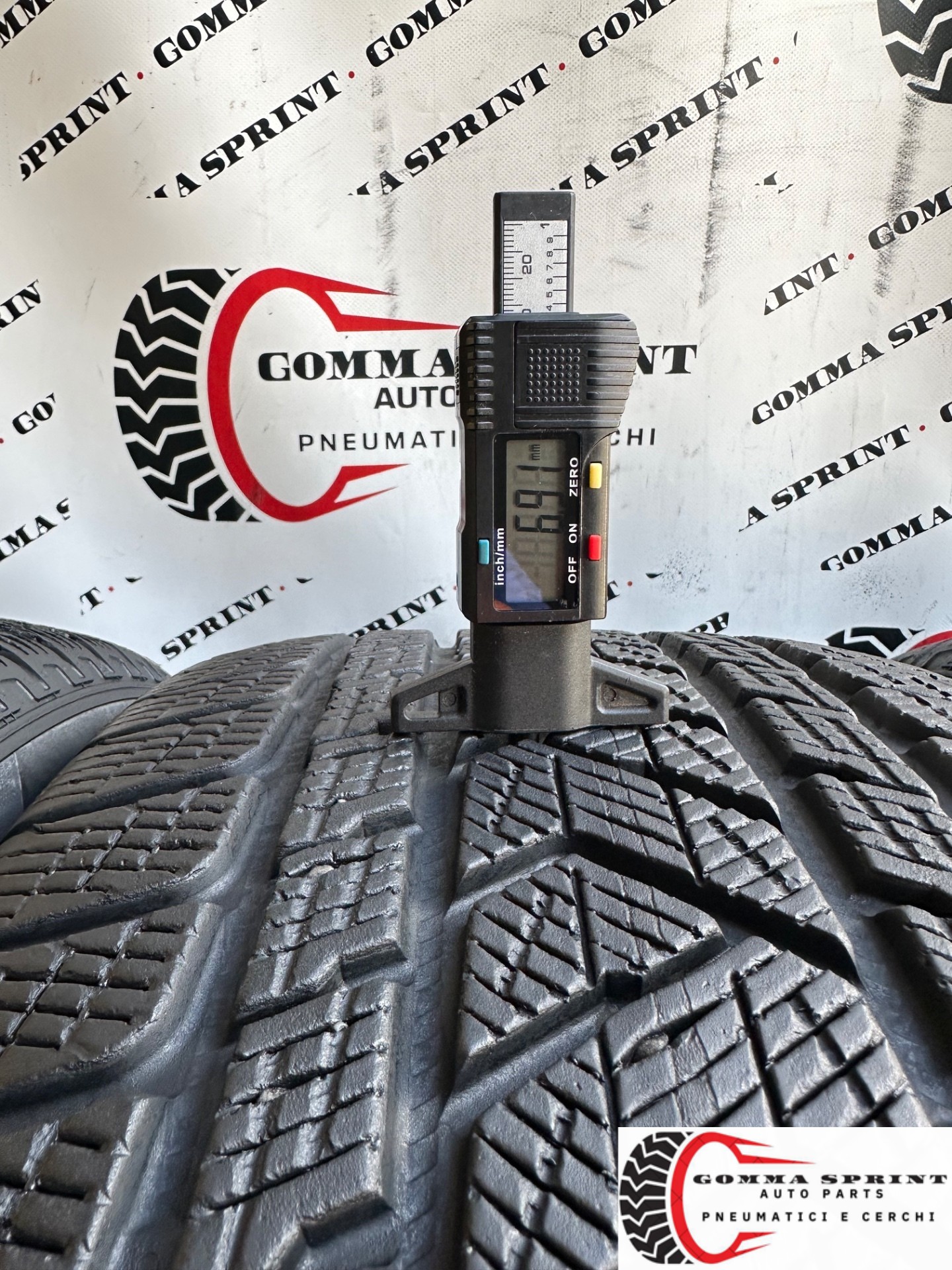 4 PNEUMATICI 285/40 325/35 R22 PIRELLI INVERNALI - immagine 4