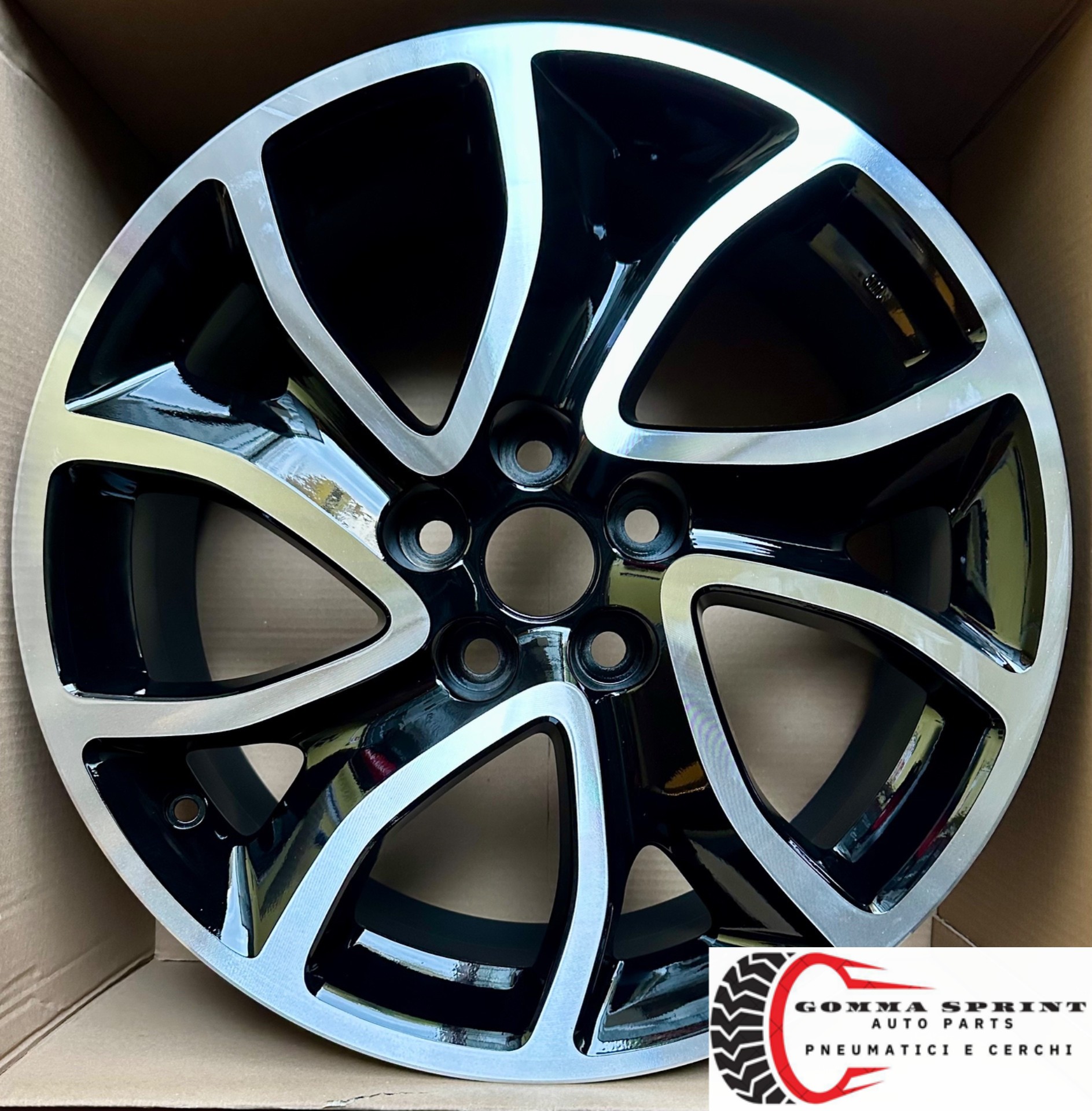 4 CERCHI IN LEGA RAGGIO 18 CITROEN MITSUBISHI NERO LUCIDO DIAMANTATO (PARI AL NUOVO) - immagine 5
