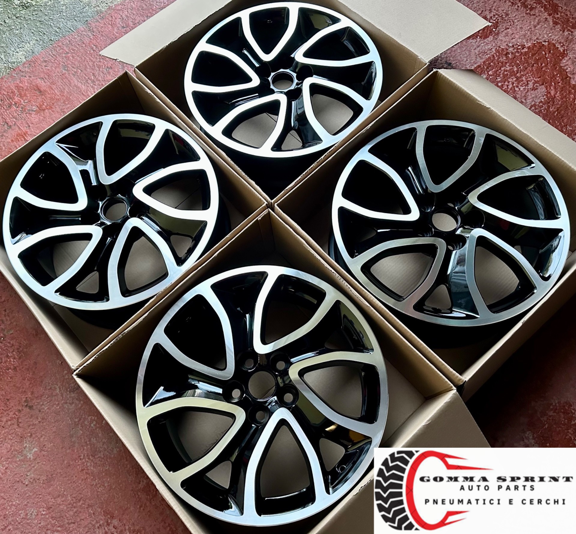 4 CERCHI IN LEGA RAGGIO 18 CITROEN MITSUBISHI NERO LUCIDO DIAMANTATO (PARI AL NUOVO) - immagine 8