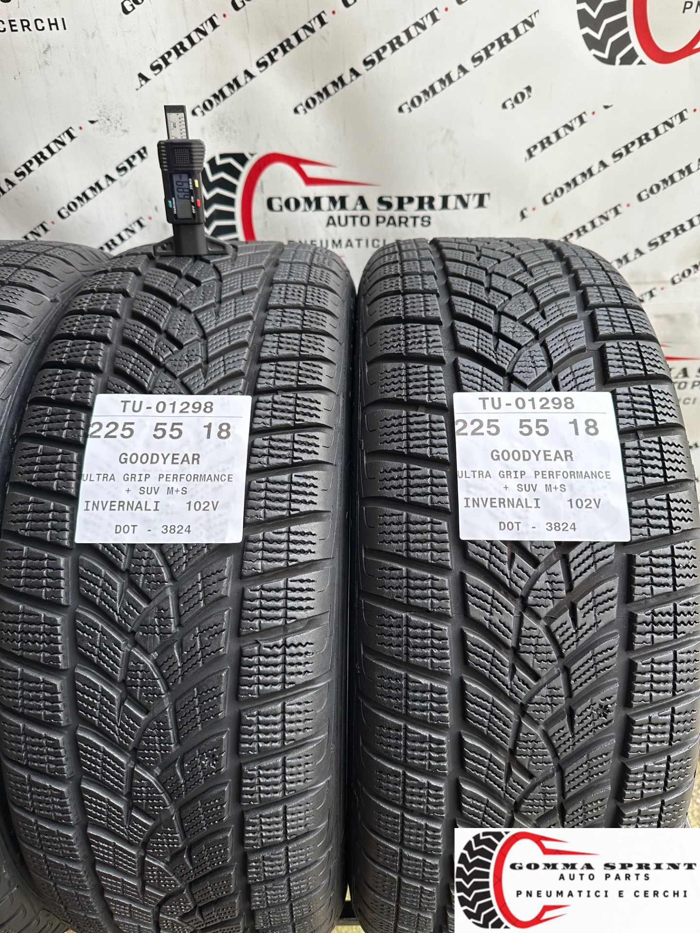 4 PNEUMATICI 225/55 R18 GOODYEAR INVERNALI - immagine 5
