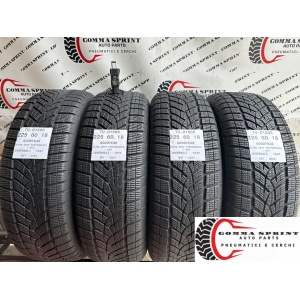 4 PNEUMATICI 225/60 R18 GOODYEAR INVERNALI 80%