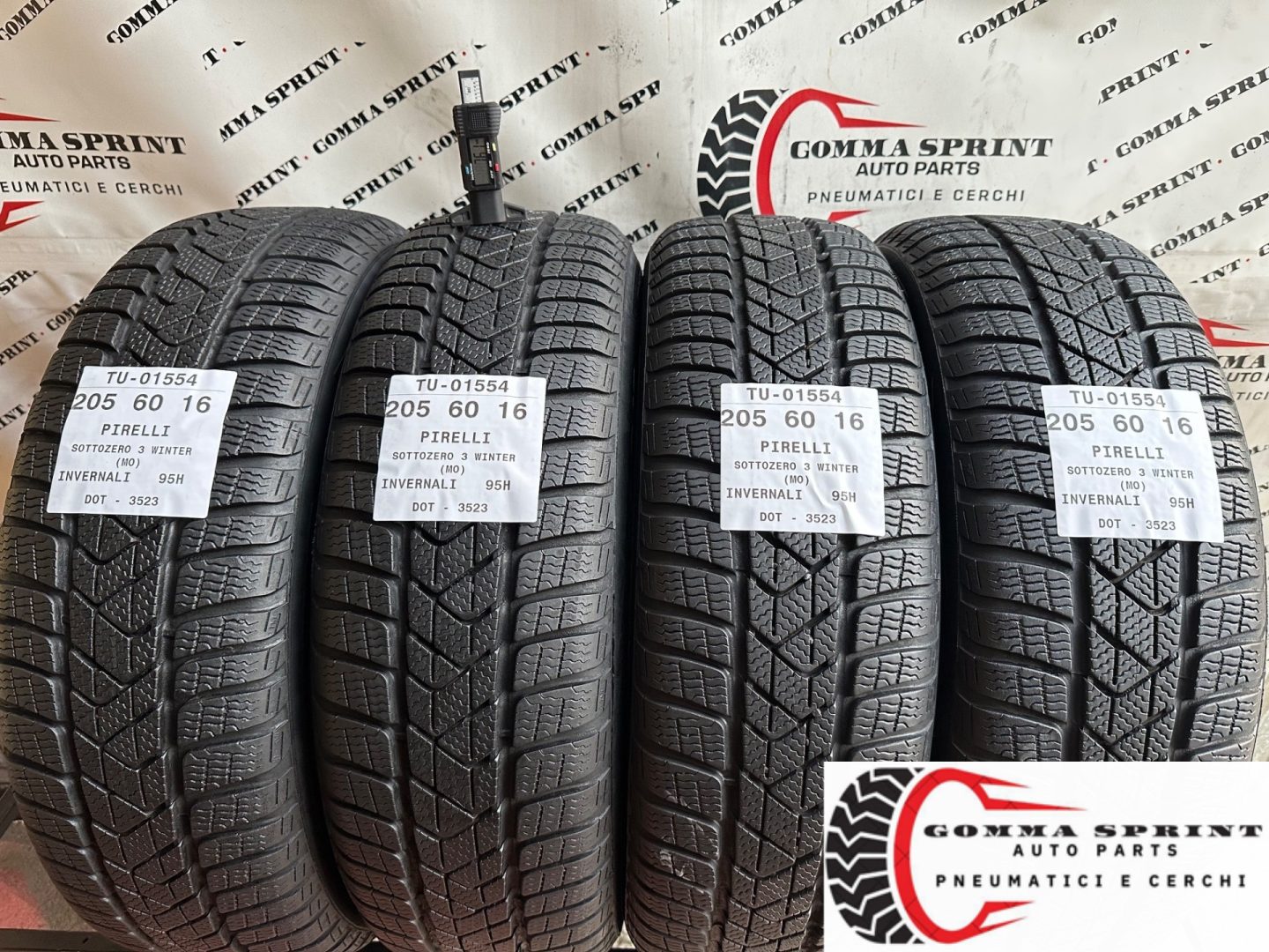 4 PNEUMATICI 205/60 R16 PIRELLI INVERNALI