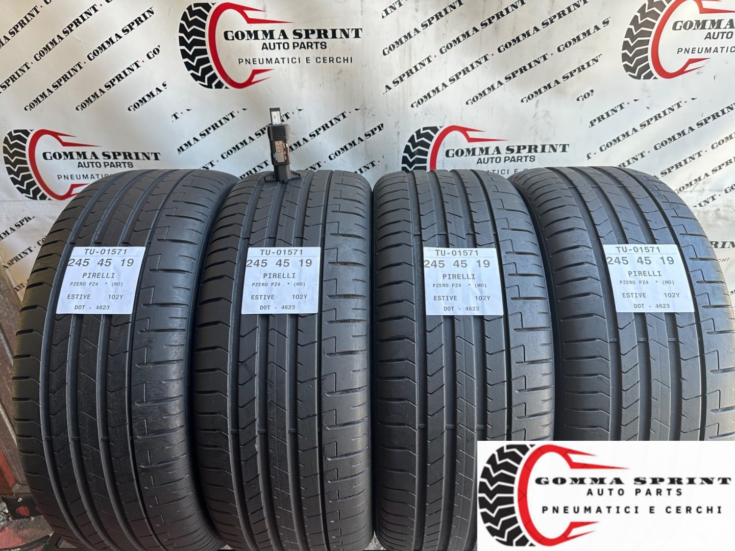 4 PNEUMATICI 245/45 R19 PIRELLI ESTIVE