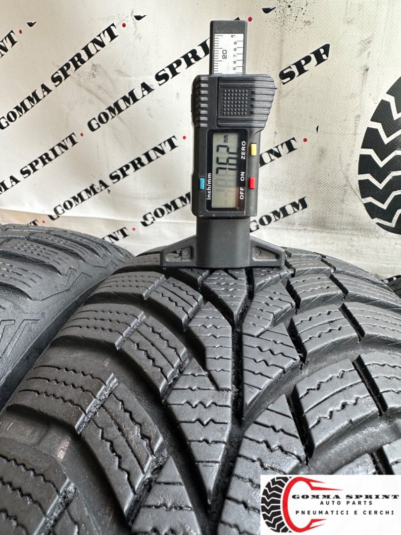 4 PNEUMATICI 185/65 R15 CONTINENTAL INVERNALI - immagine 4