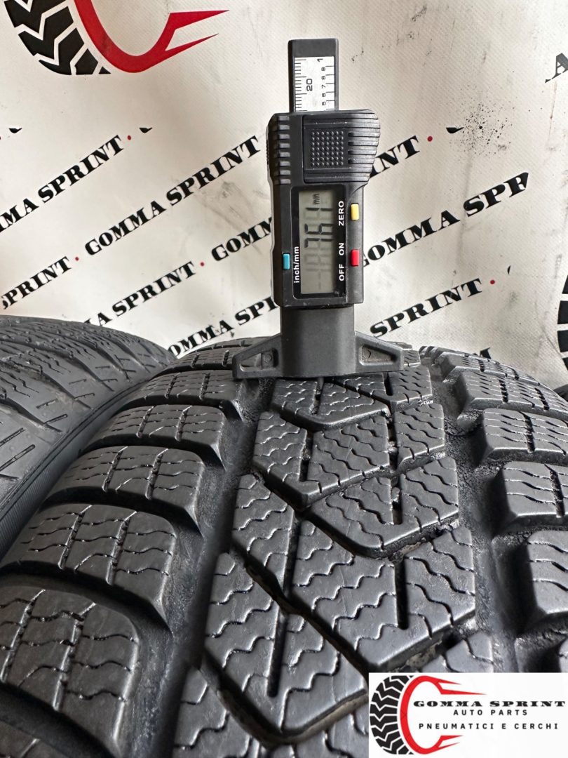 4 PNEUMATICI 205/60 R16 PIRELLI INVERNALI - immagine 4