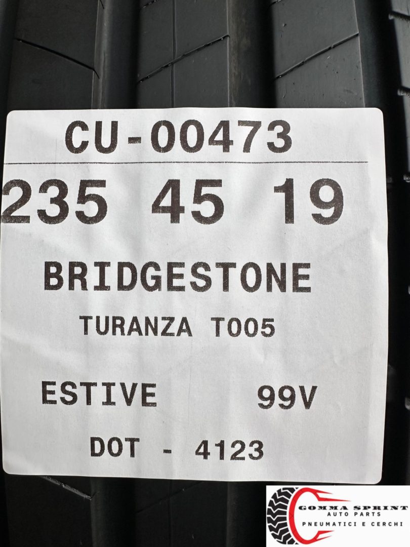 2 PNEUMATICI 235/45 R19 BRIDGESTONE ESTIVE - immagine 5
