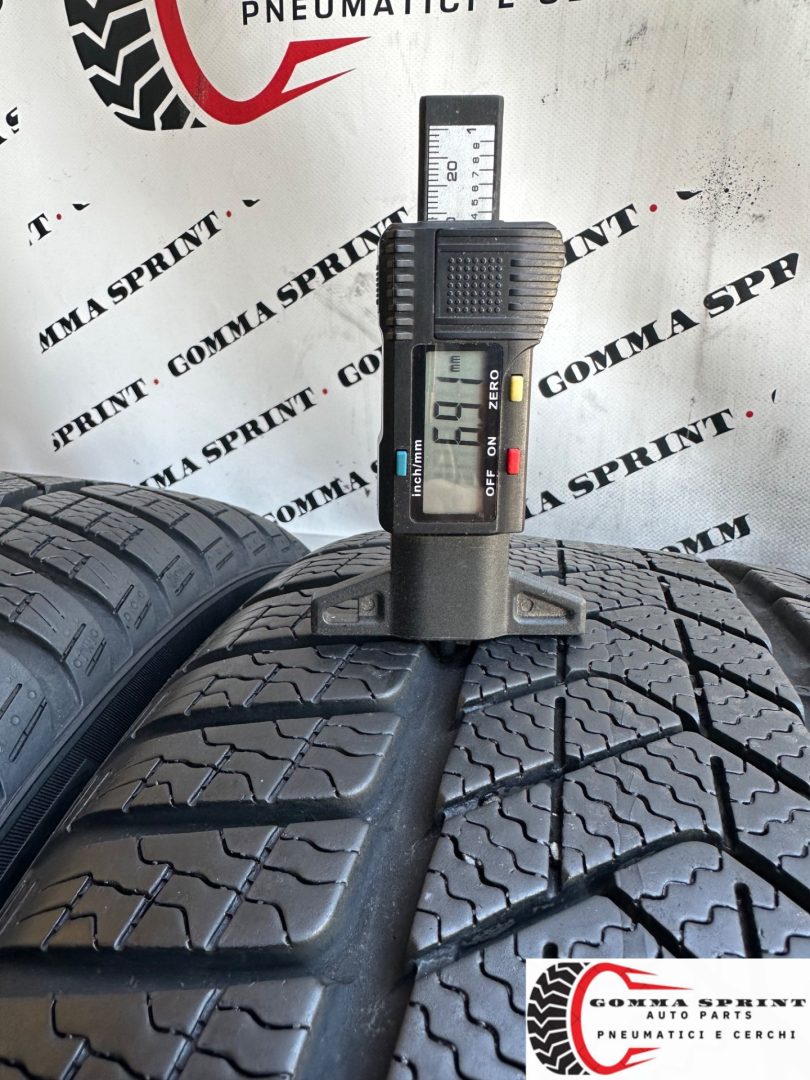 4 PNEUMATICI 225/50 R17 PIRELLI INVERNALI - immagine 4