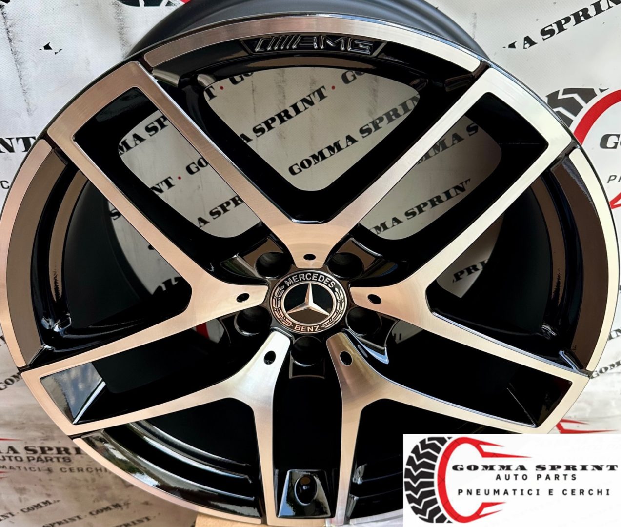 4 CERCHI IN LEGA ORIGINALI RAGGIO 19 MERCEDES GLC AMG COUPE' NERO LUCIDO DIAMANTATO (PARI AL NUOVO) - immagine 4