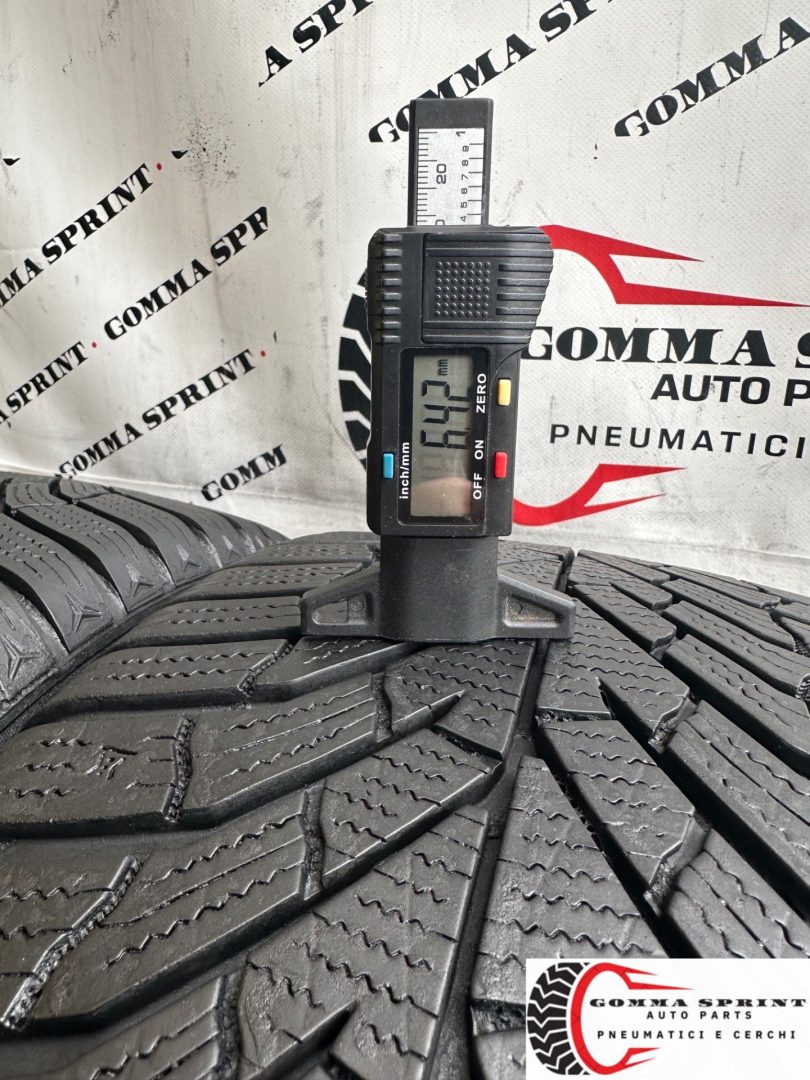 4 PNEUMATICI 225/45 R18 KUMHO INVERNALI - immagine 6