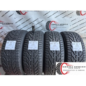 4 PNEUMATICI 225/50 R17 TIGAR INVERNALI