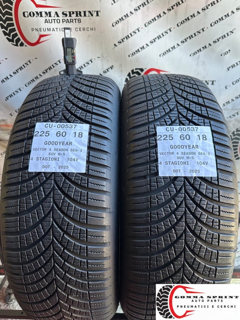 2 PNEUMATICI 225/60 R18 GOODYEAR 4 STAGIONI 90%